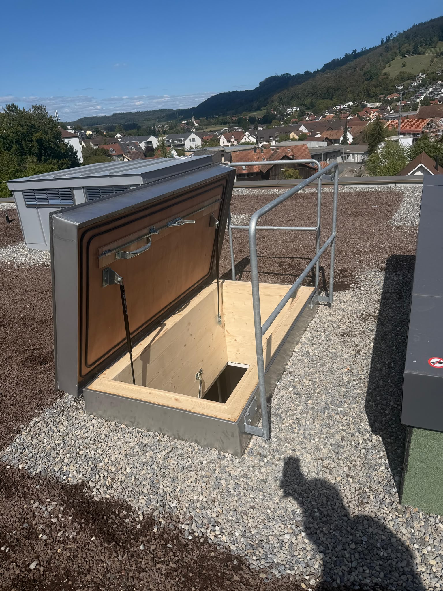 Dachausstieg & Spenglerdetails Flachdach vor der Ausführung